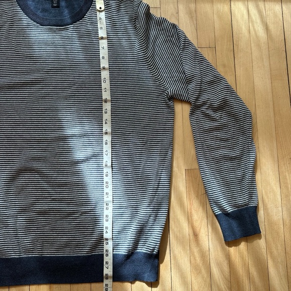 Porter & Ash Striped Crewneck Sweater - Picture 5 of 6
